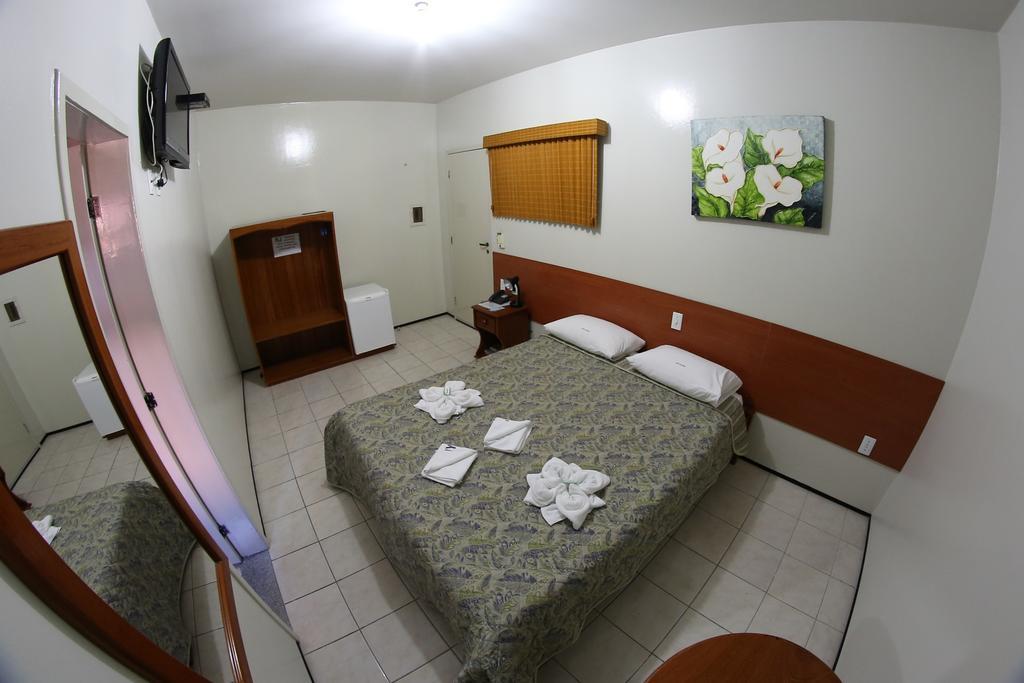 Hotel Poyares フォルタレザ エクステリア 写真