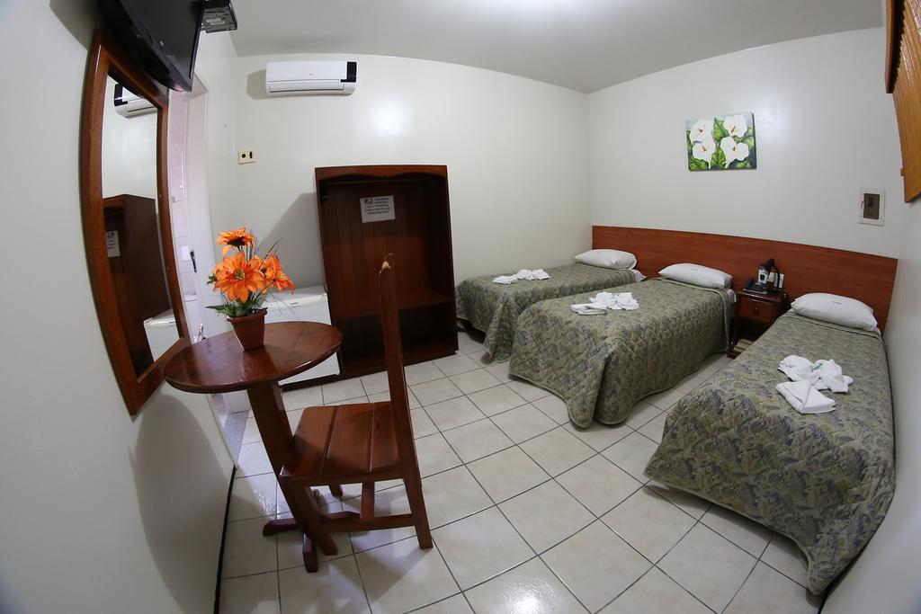 Hotel Poyares フォルタレザ エクステリア 写真