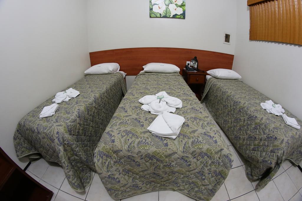 Hotel Poyares フォルタレザ エクステリア 写真