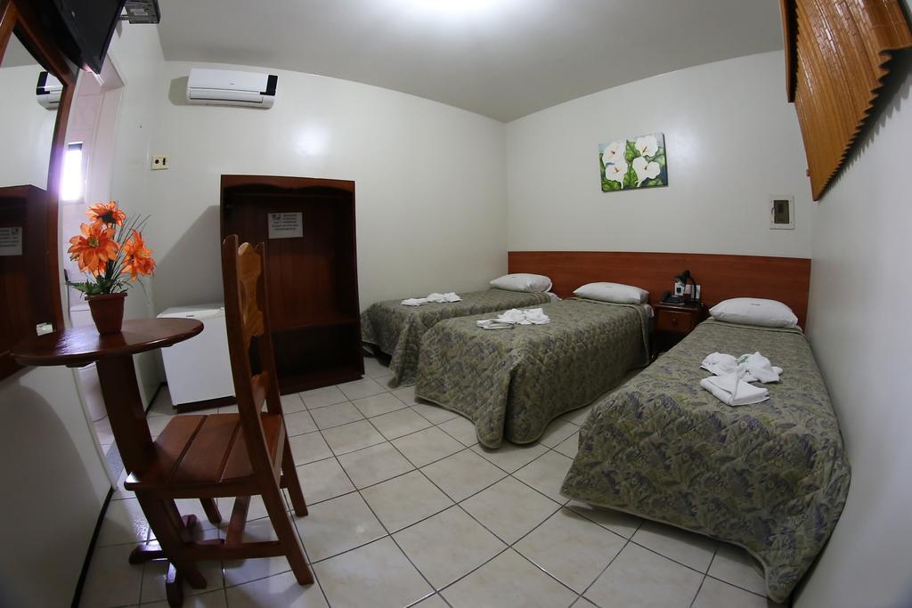 Hotel Poyares フォルタレザ エクステリア 写真